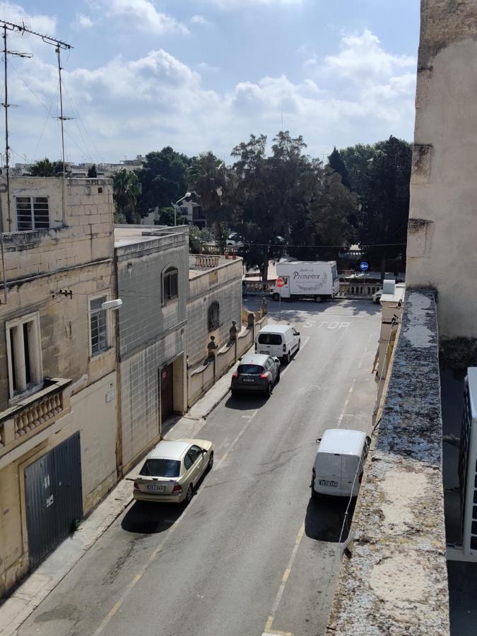 Rons Town House Apartment Tarxien Exterior photo