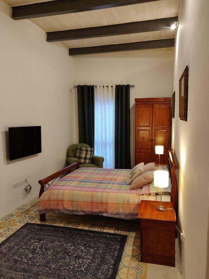 Rons Town House Apartment Tarxien Exterior photo